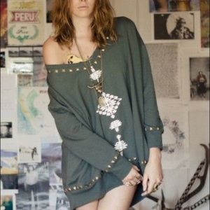 ISO southwest sloppy Joe in olive or charcoal